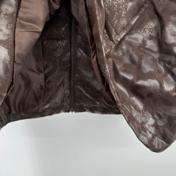 Chico's 3 Women's Vest Size XL Brown Animal Print Full Zip Sleeveless pockets - Picture 9 of 9